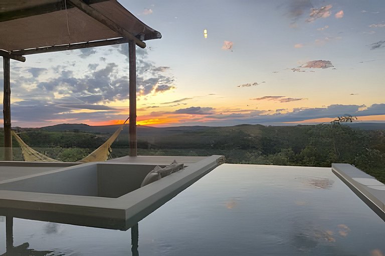Cabana romântica: Luxo e natureza pertinho de BH