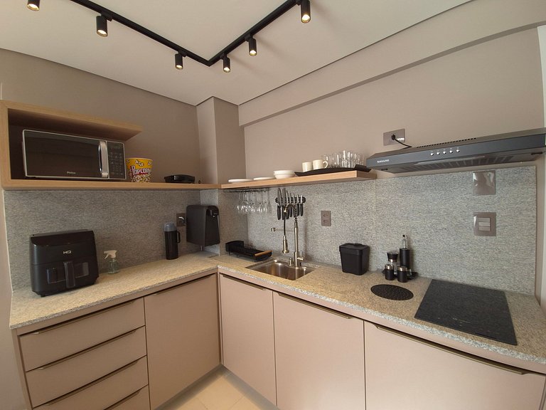 Studio premium mezanino, sacada, garagem - Buritis