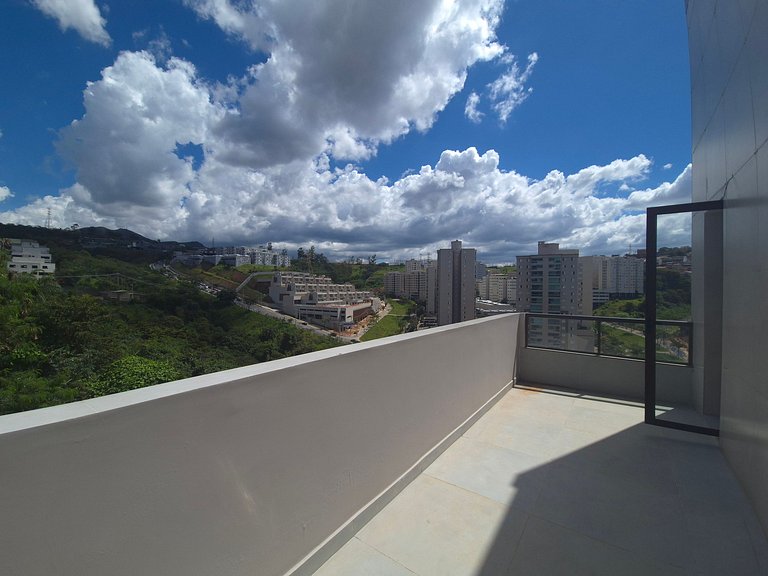 Studio novo e charmoso no coração nobre do Buritis