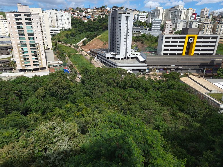 Studio novo e charmoso no coração nobre do Buritis
