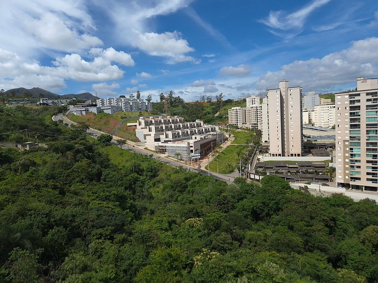 Studio novo e charmoso no coração nobre do Buritis