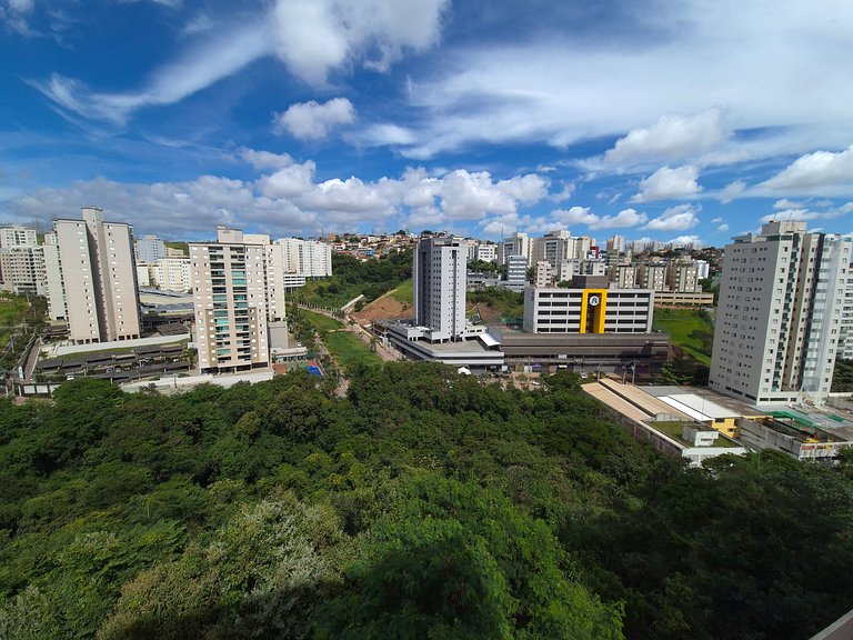 Studio novo e charmoso no coração nobre do Buritis